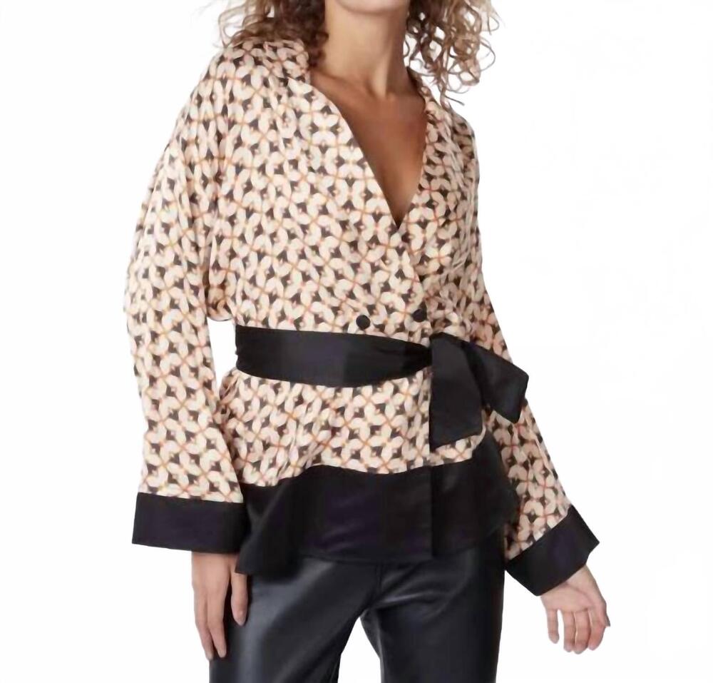 NEW ESQUALO sloane geo print belted kimono in cream